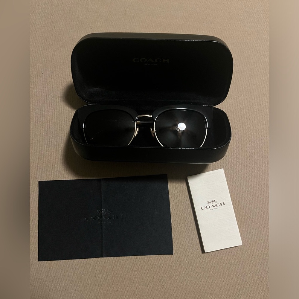 Coach Bobbie Sunglasses with case, cloth, and documentation